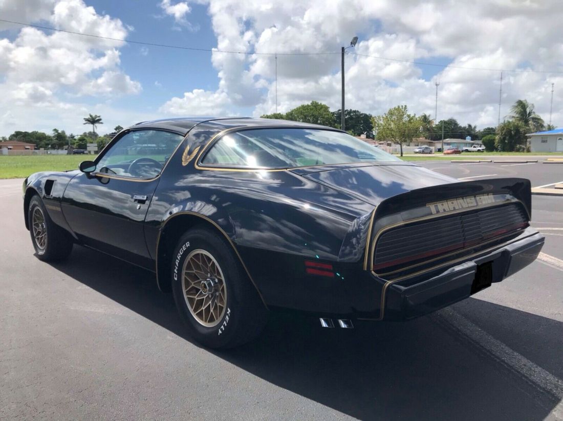 1980 Pontiac Trans Am T tops immaculate - photo 3