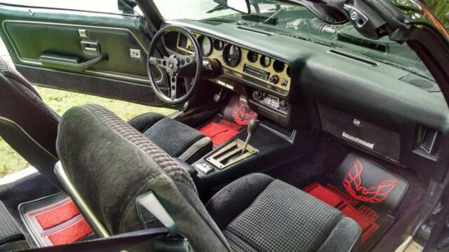 1980 Pontiac Firebird Trans Am - photo 2