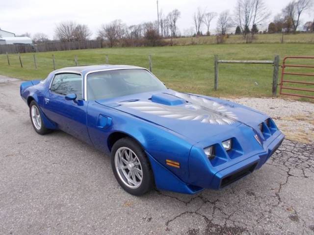 1980 Pontiac TRANS AM, T Tops, 79 Chevy 350 V8, 350 AT, 4 WH DISC, Blue Beauty 1980 Pontiac Trans Am --
