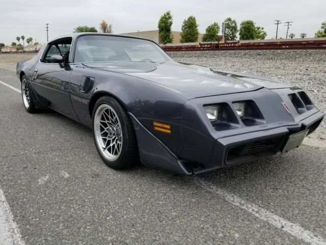 1980 Pontiac Trans Am TRANS AM ** NO RESERVE ** - photo 2