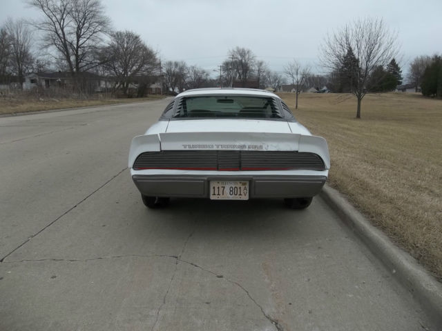 1980 Pontiac Trans Am Official Pace Car with T-Tops - photo 8