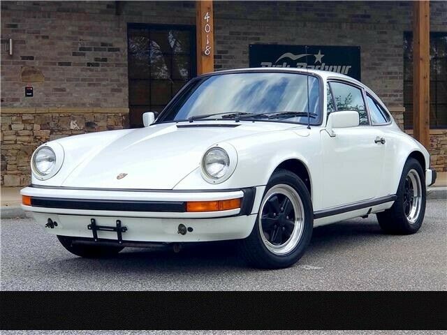 1980 Porsche 911 SC Grand Prix White on Blue 1980 Porsche 911 SC