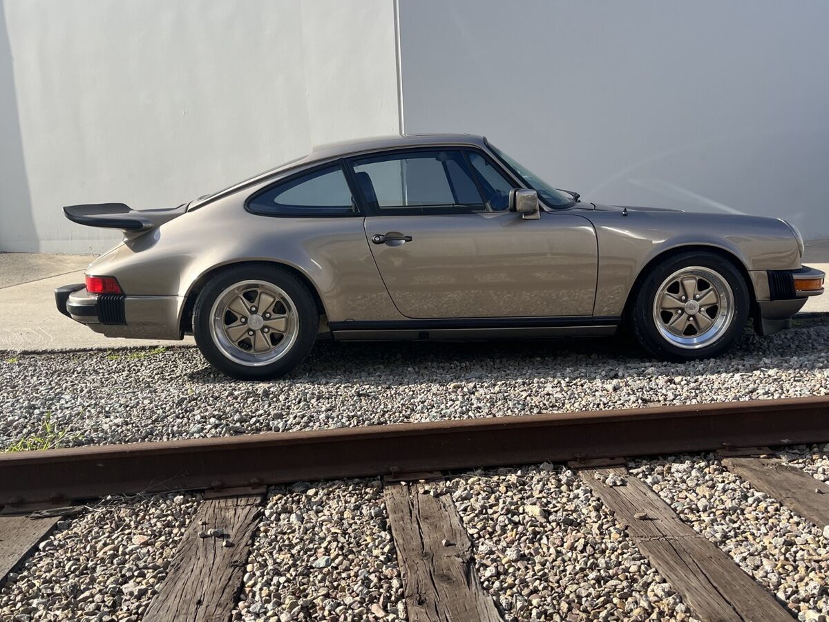 1980 Porsche 911 SC - photo 3