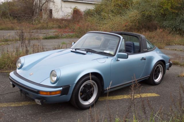1980 Porsche 911 --