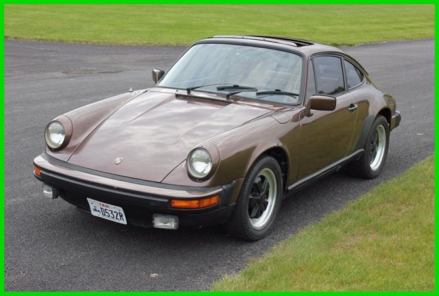 1980 Porsche 911SC Sunroof Coupe 1980 Porsche 911 Targa