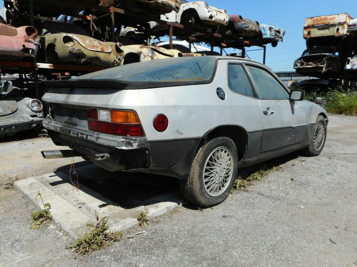 1980 Porsche 924 No Reserve Sold on CA Acquisition Bill of Sale - photo 4