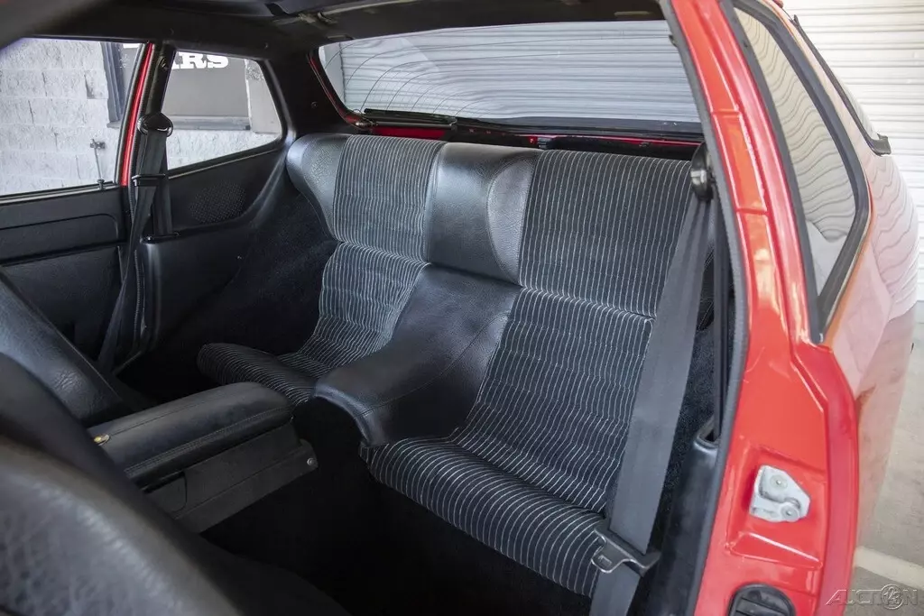 1980 Porsche 924 Turbo - photo 11