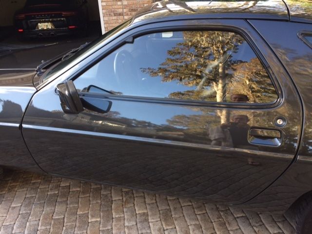 1980 Porsche 928 2 Door 5 Speed Manual - photo 5