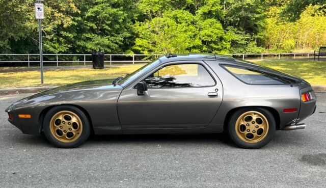 1980 Porsche 928 - photo 9