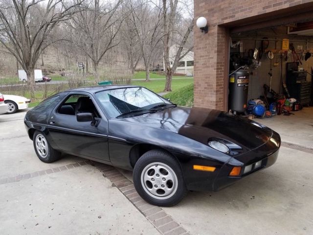 1980 Porsche 928 Base 1980 Porsche 928