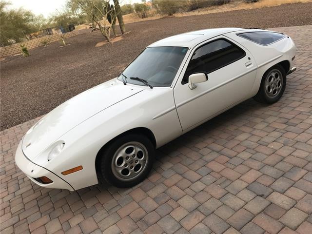 1980 Porsche 928 Manual **Orig. Paint Arizona Car** Service History since 1984 1980 Porsche 928 928 5 Speed