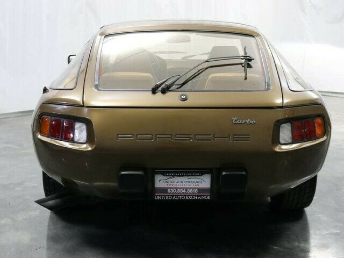 1980 Porsche 928 Manual Transmission / RWD - photo 9