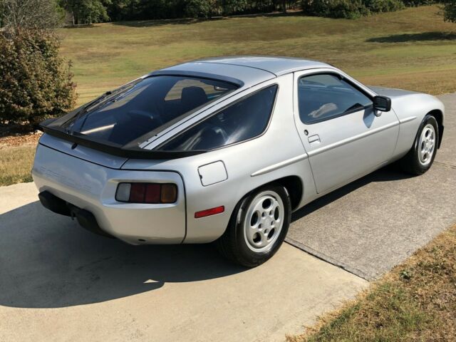 1980 Porsche 928 - photo 3