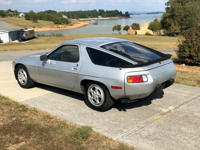 1980 Porsche 928 - photo 6