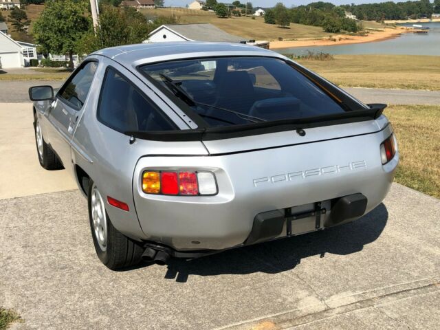 1980 Porsche 928 - photo 7