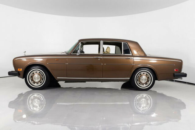 1980 Rolls-Royce Silver Shadow 16k Miles Highly Documented 2 Owners - photo 5