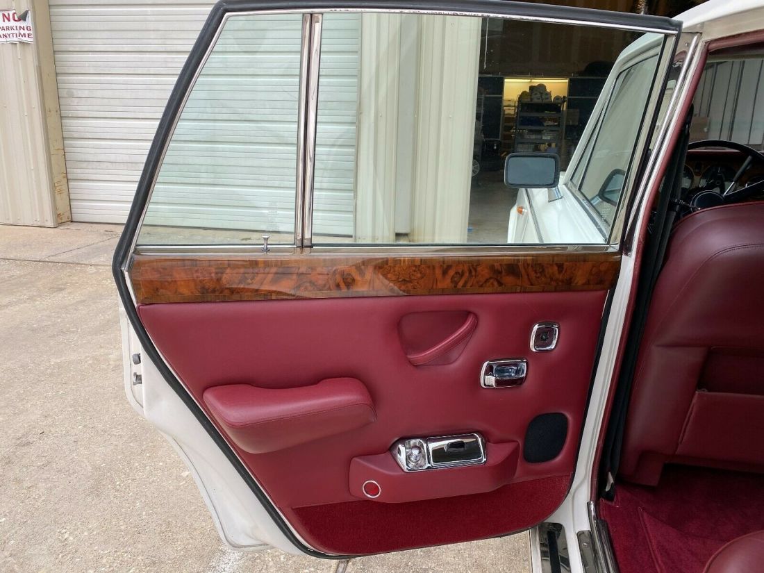 1980 Rolls-Royce Silver Shadow leather - photo 12