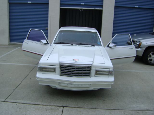 1980 Ford Thunderbird Burgundy - photo 3