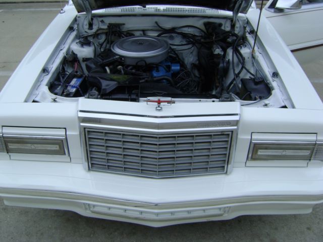 1980 Ford Thunderbird Burgundy - photo 9