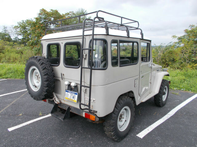 1980 Toyota Land Cruiser BJ40 - photo 7