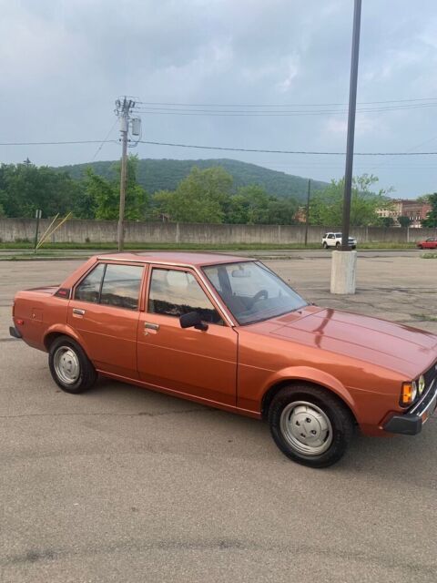1980 Toyota Corolla 1.3 Sedan Orange RWD Automatic 1980 Toyota Corolla