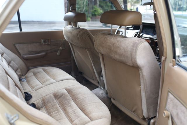 1980 Toyota Corona - photo 13