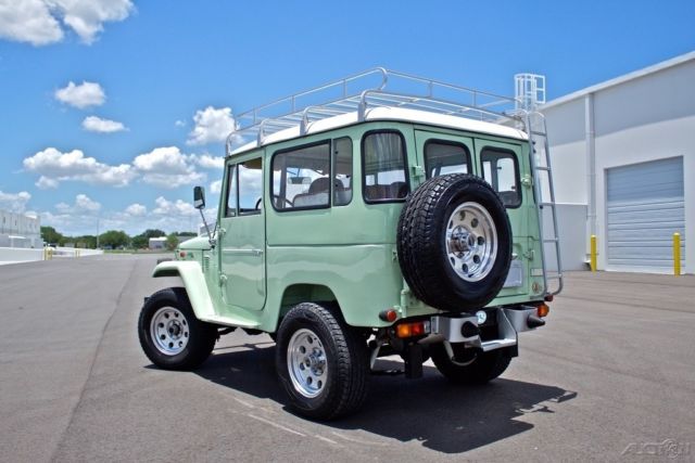 1980 Toyota Land Cruiser BJ40 / Full Restoration / 4,200 MILES - photo 6