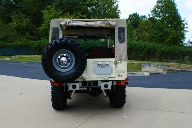 1980 Toyota Land Cruiser FJ40 LAND CRUISER 2F 4.2L I6 130HP 4-SPEED - photo 8