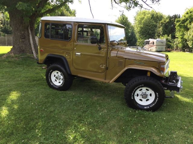 1980 Toyota Land Cruiser FJ40 - photo 5
