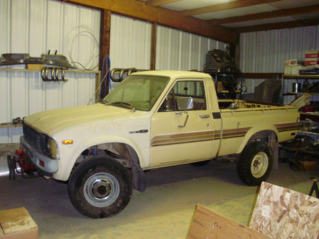 1980 TOYOTA SR5 4X4 PICKUP 1980 Toyota SR5 PICKUP