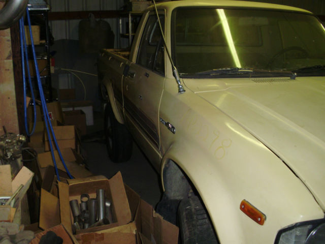 1980 Toyota SR5 PICKUP - photo 3