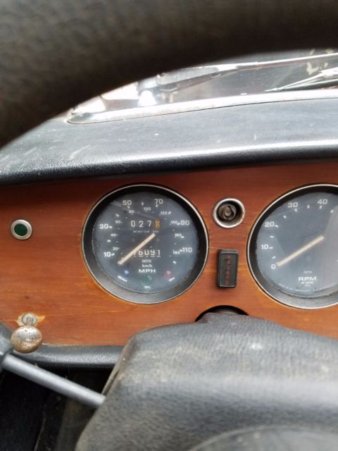 1980 Triumph Spitfire two door convertible - photo 11