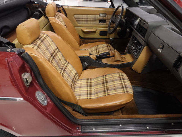1980 Triumph TR7 Convertible - photo 8