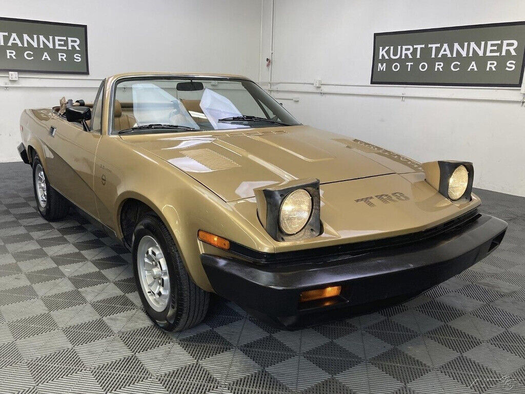 1980 Triumph TR8 1980 TRIUMPH TR8 CONVERTIBLE. MIDAS GOLD METALLIC - photo 7
