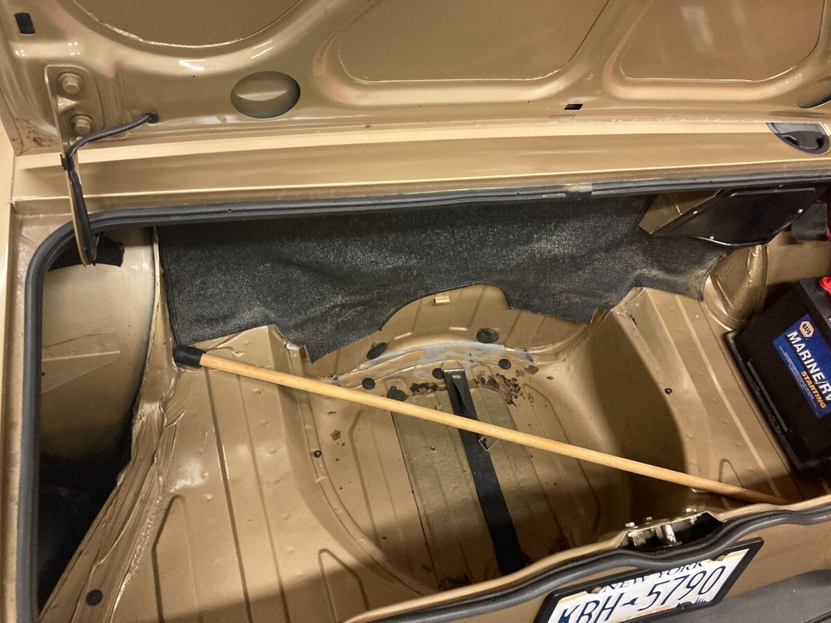 1980 Triumph TR8 - photo 11