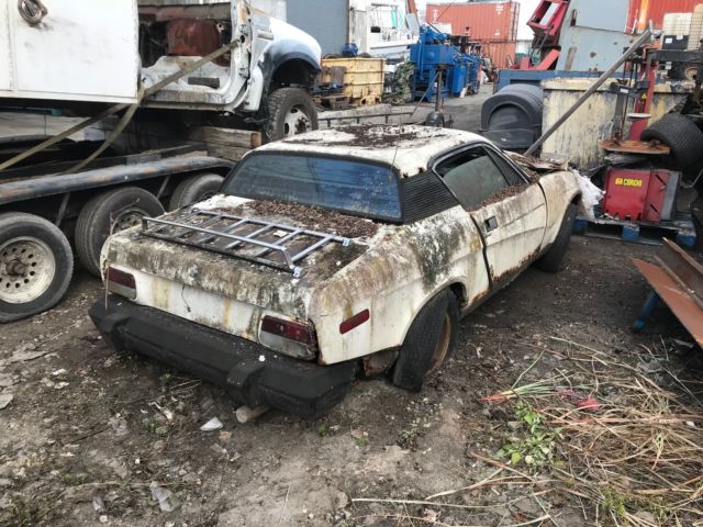 1980 Triumph TR8