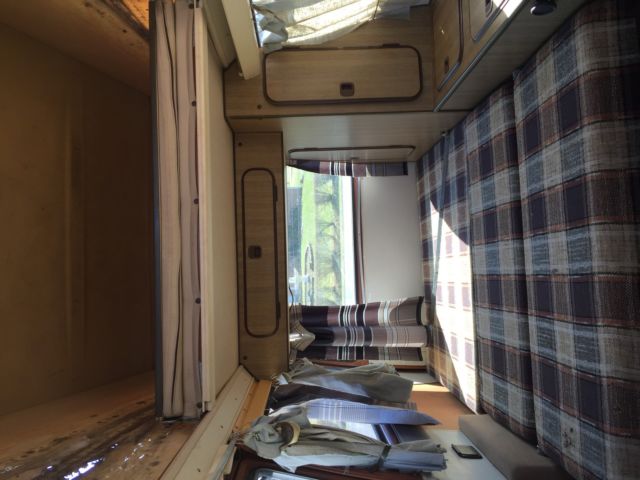 1980 Volkswagen Bus/Vanagon Campmobile Van Camper 3-Door - photo 12