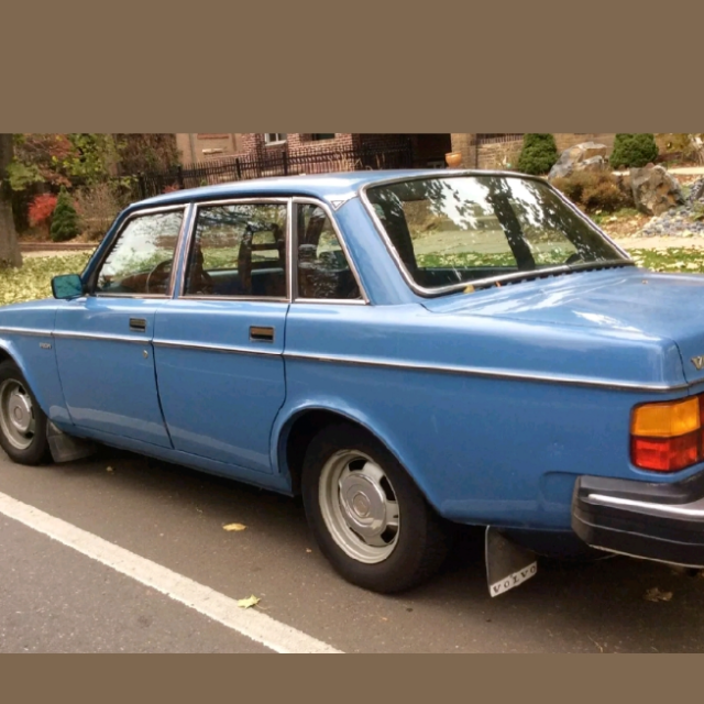 1980 Volvo 240 4 door - photo 2