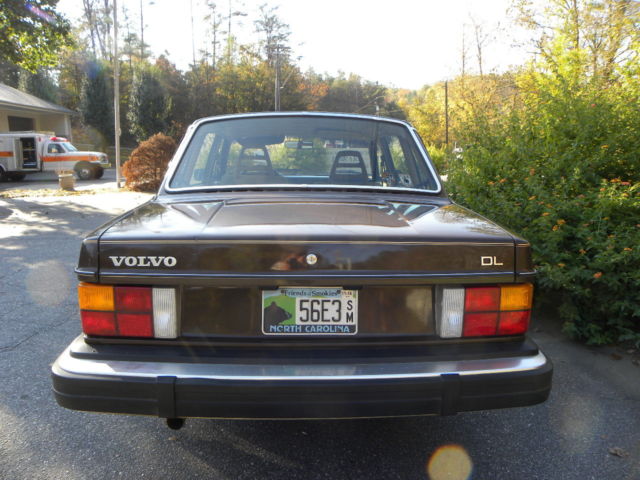 1980 Volvo 240 - photo 6