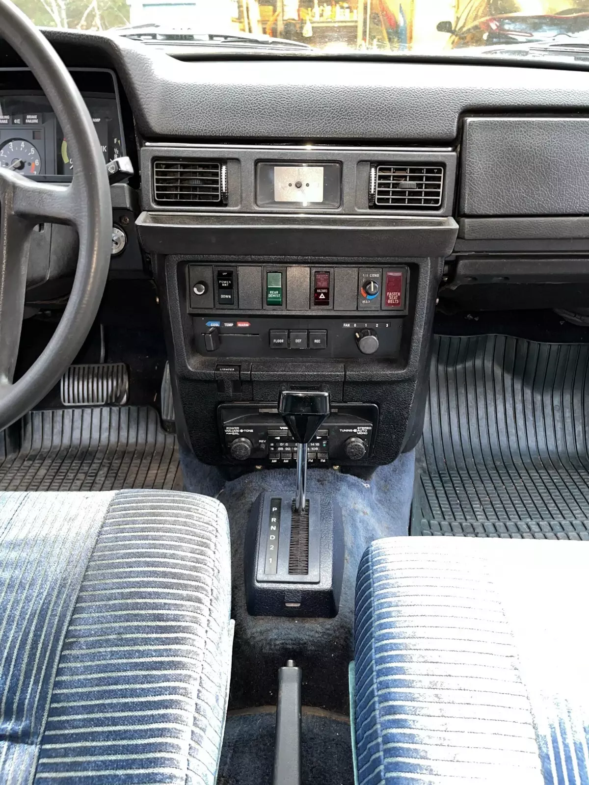 1980 Volvo 240 GL - photo 13