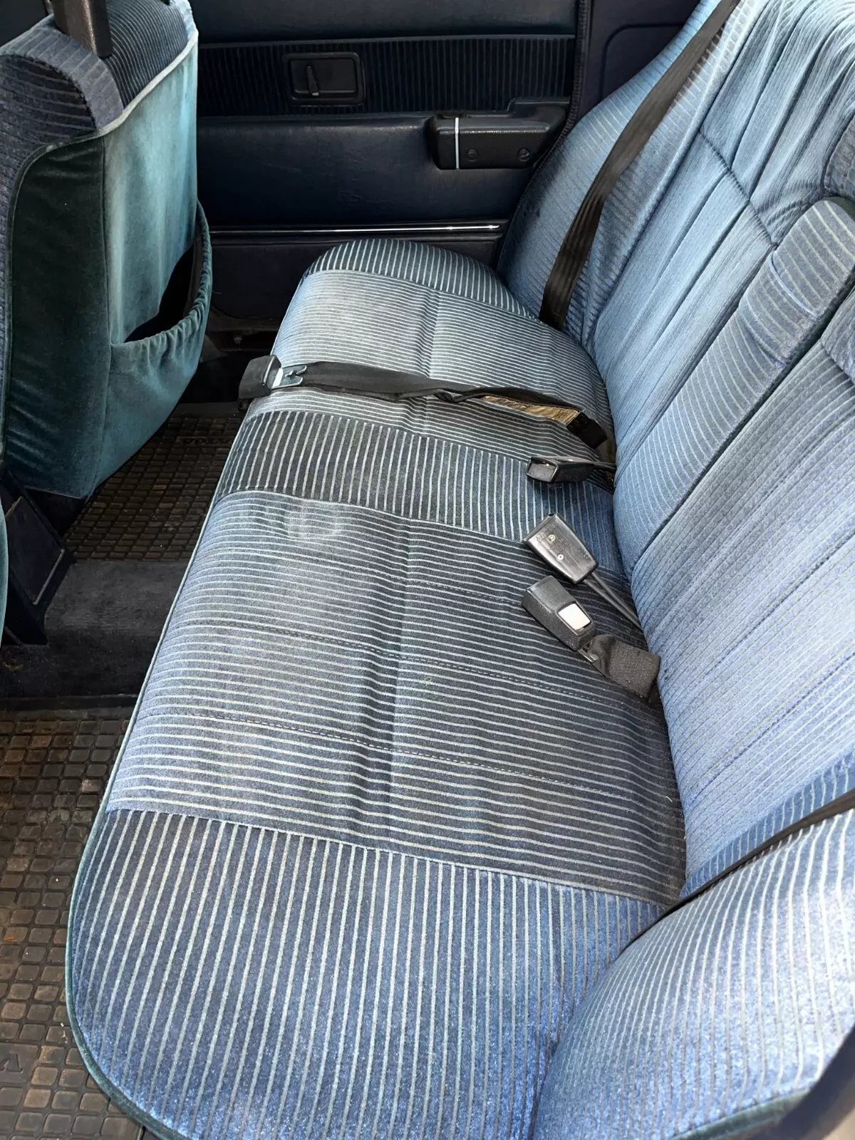 1980 Volvo 240 GL - photo 6