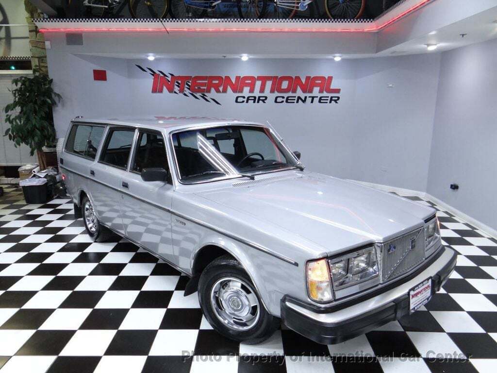 1980 Volvo 265 GLE Estate Wagon 1 Owner Survivor Only 67k Miles Rust Free WA Car 1980 Volvo 265 GLE Estate Wagon