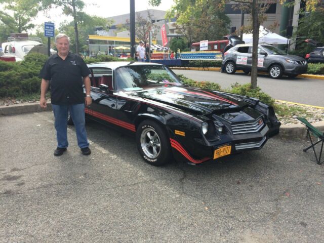 1980 Chevrolet Camaro Z28 - photo 3