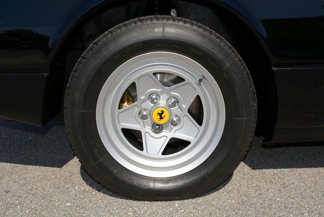 1981 Ferrari 308 - photo 11
