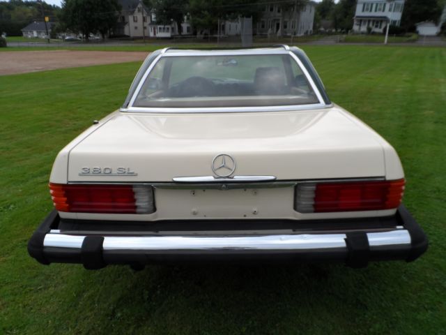 1981 Mercedes-Benz SL-Class - photo 4