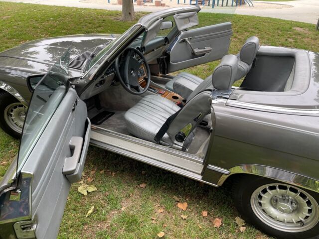 1981 380SL 77000 original miles. Cold AC Hard top Ceonvertible 450SL 560SL 1981 Mercedes-Benz SL-Class