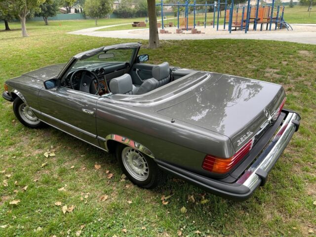 1981 Mercedes-Benz SL-Class - photo 10
