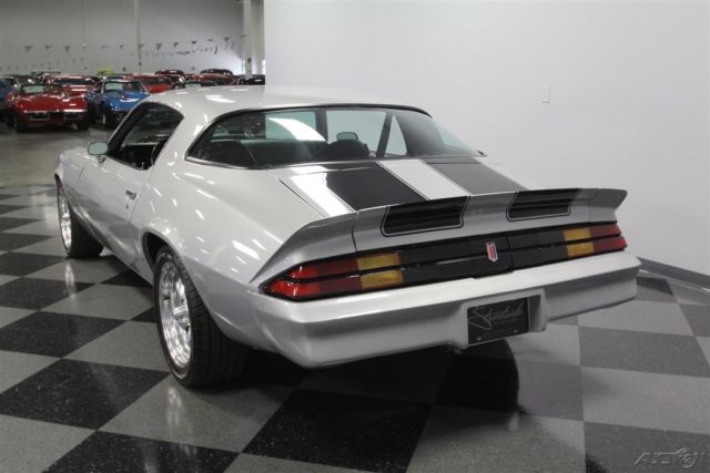 1981 Chevrolet Camaro - photo 10