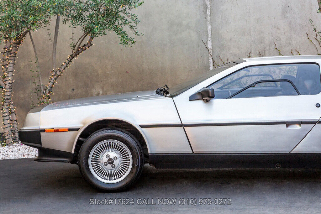 1981 DeLorean DMC-12 5-Speed - photo 12
