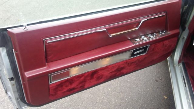 1981 Chrysler Imperial - photo 6
